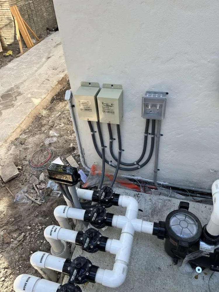 Slide of Top Dog Electric