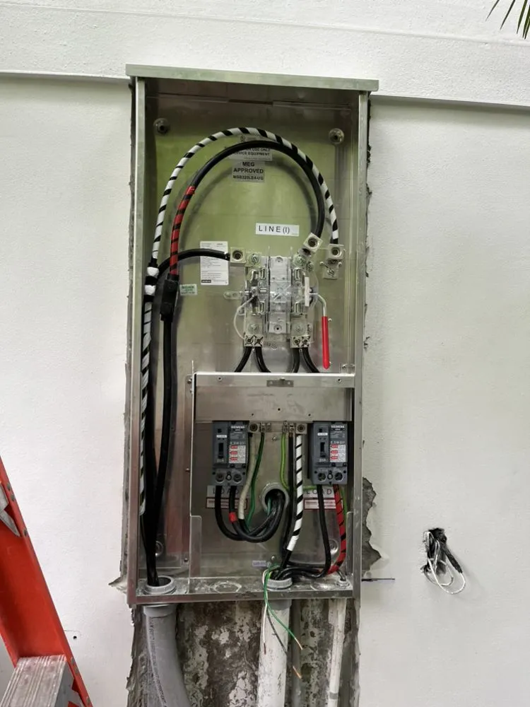 Slide of Top Dog Electric