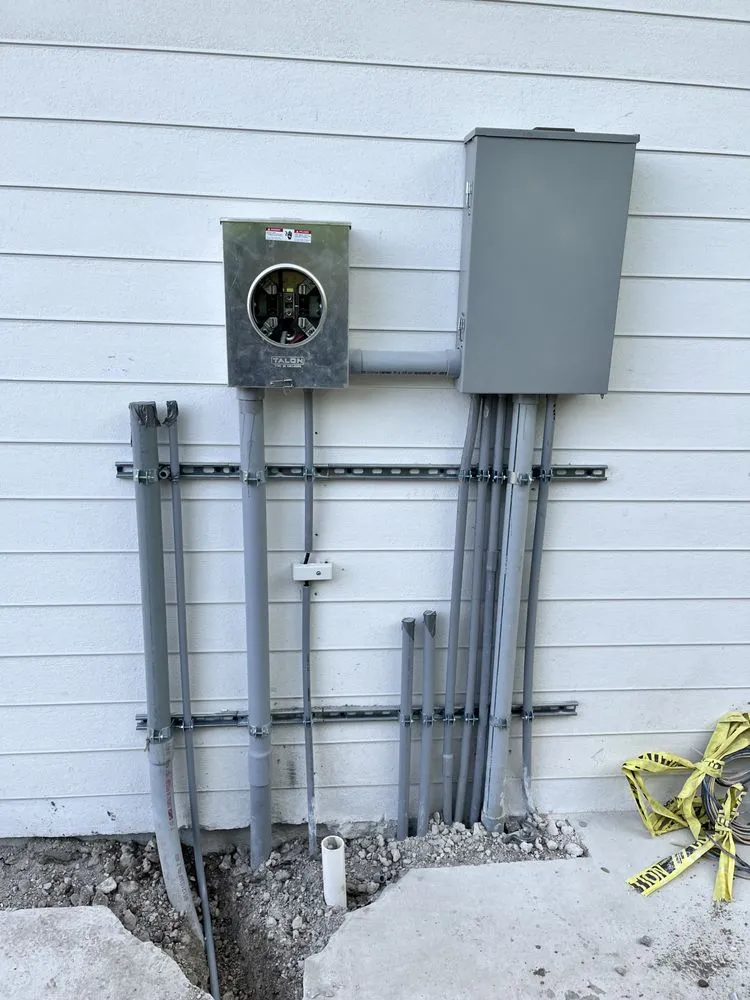 Slide of Top Dog Electric