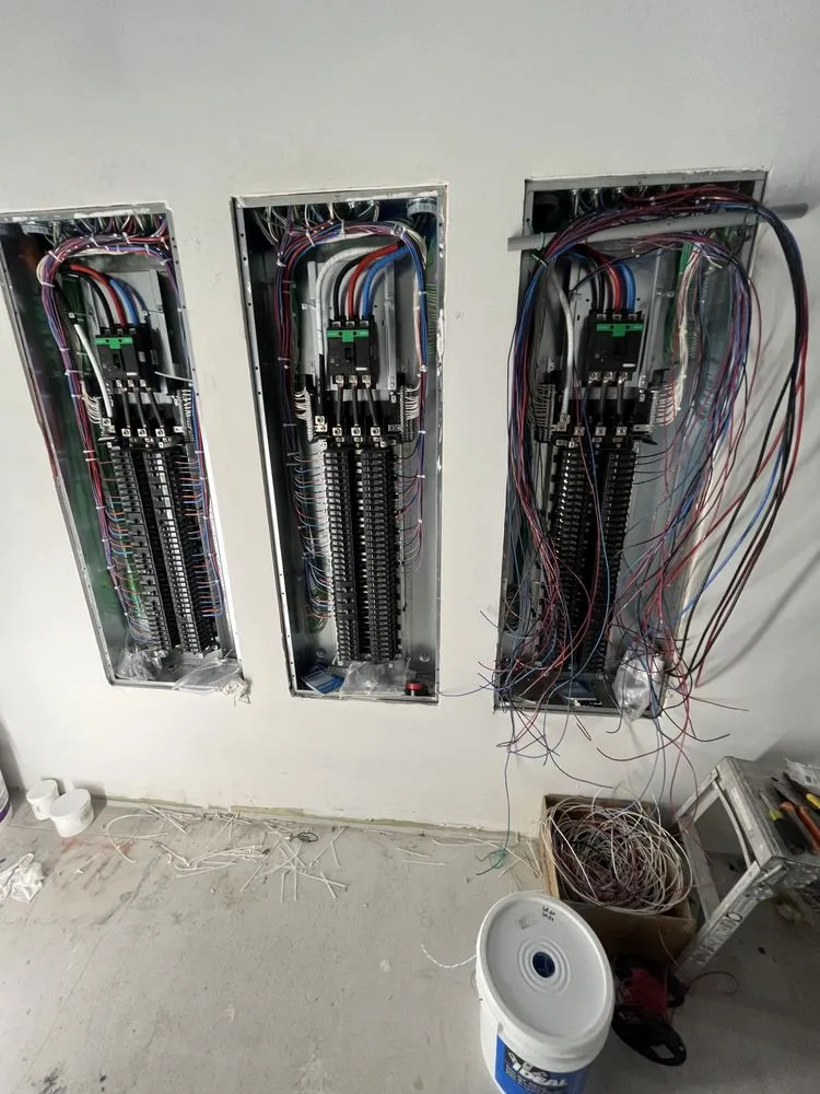 Slide of Top Dog Electric