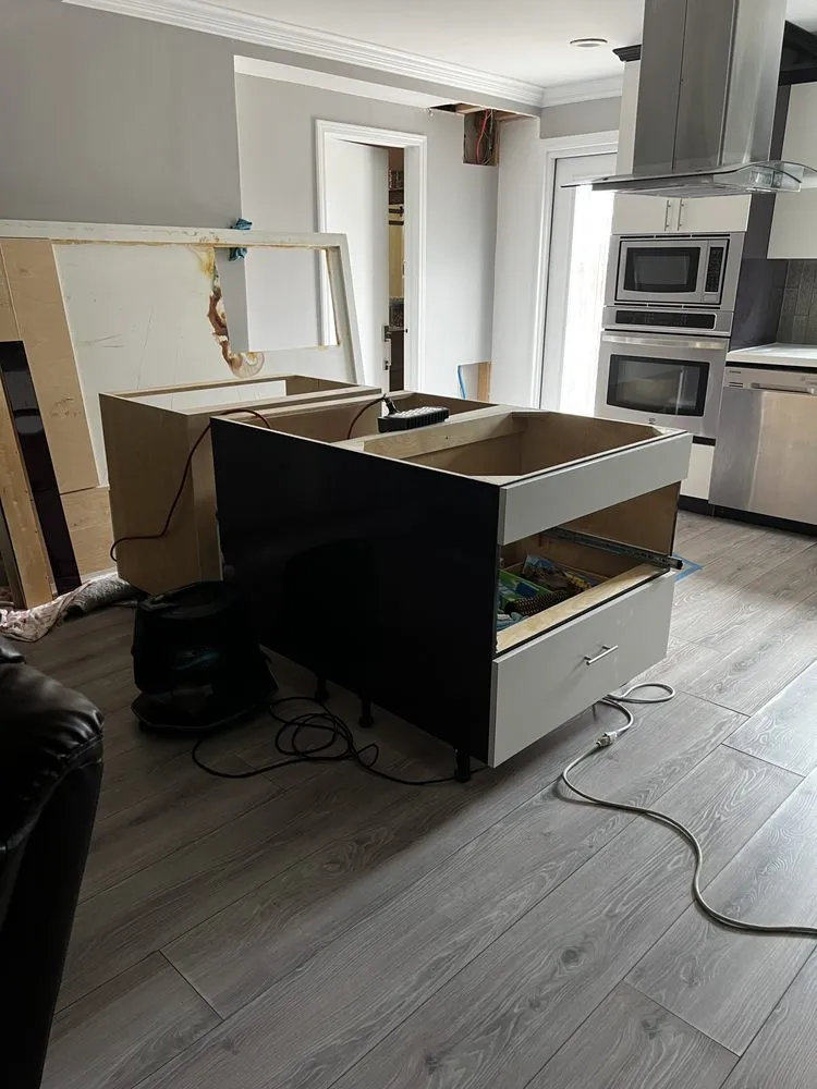 Slide of Top Dog Electric