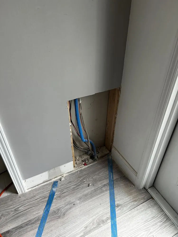 Slide of Top Dog Electric