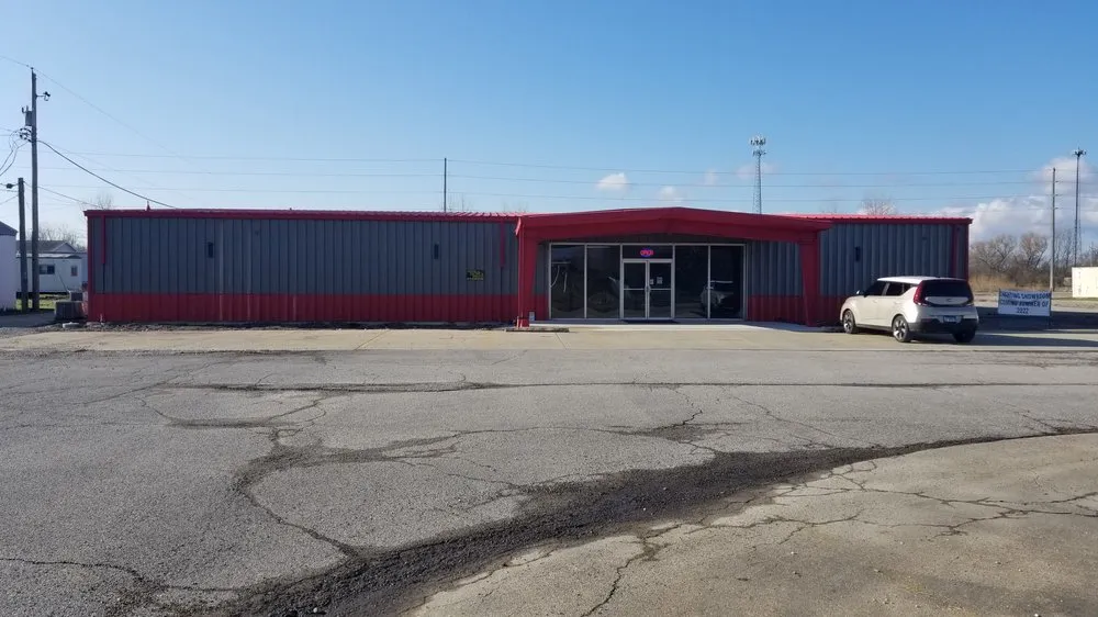 Slide of Top Electric & Lighting