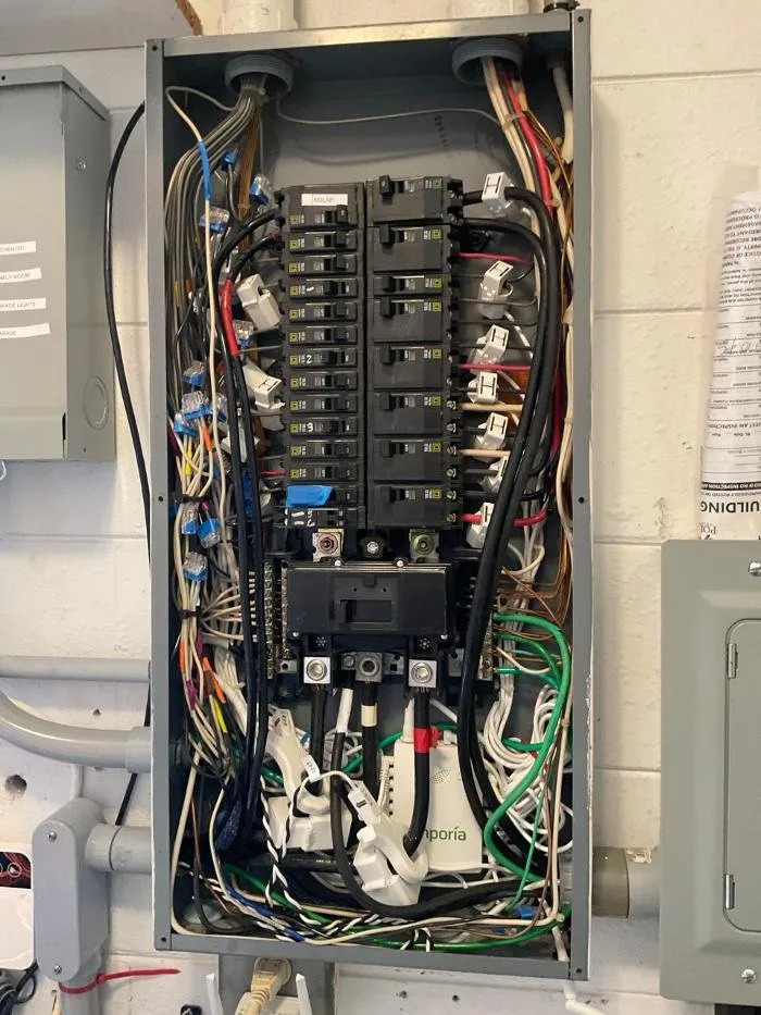 Slide of Top Flight Electric