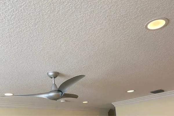 Top Form Electric Logo