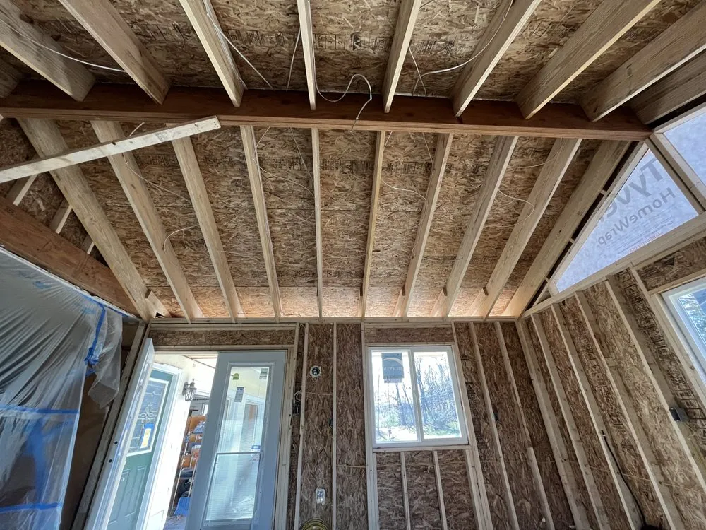 Slide of Top Gun Electric