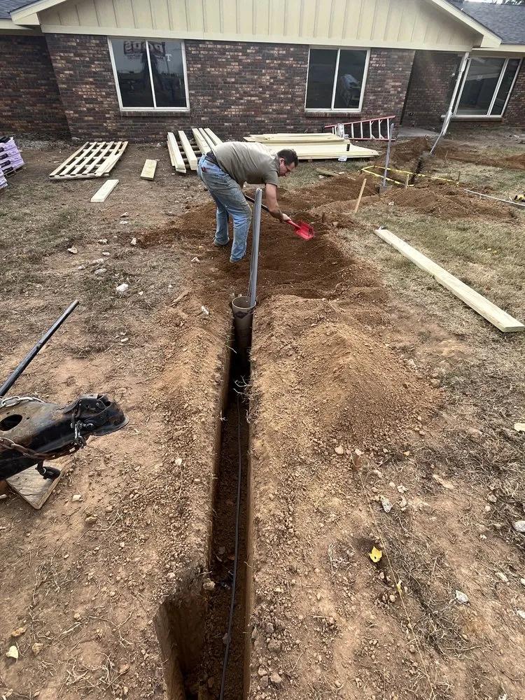 Licensed electrician providing electrical repair in ,