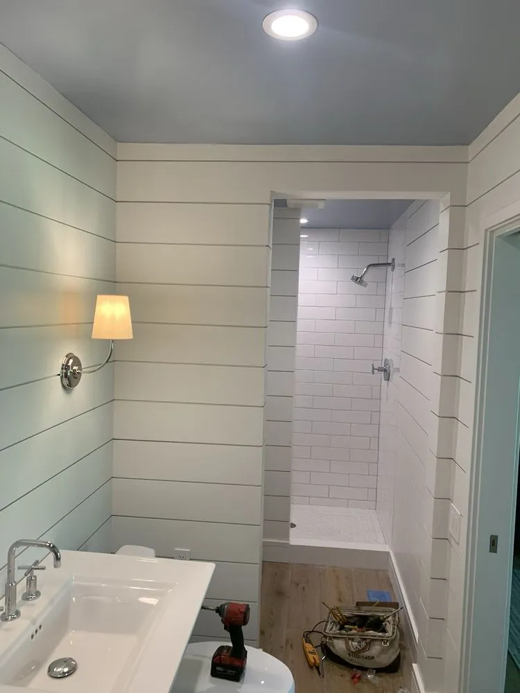 Slide of Top Gun Electric