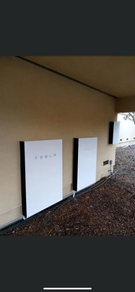 Slide of Top Gun Electric