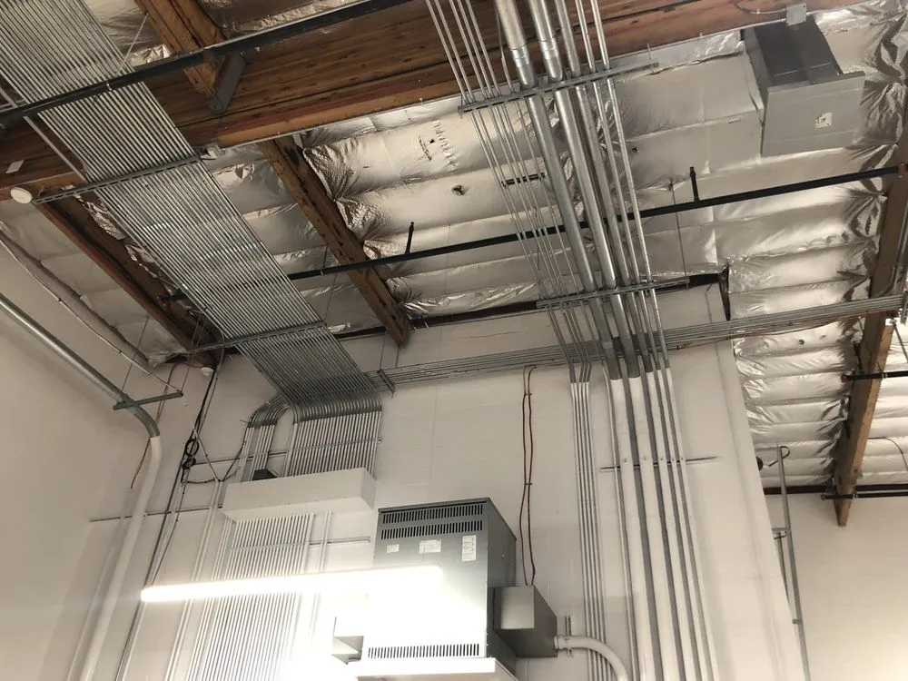 Slide of Top Knotch Electrical Services