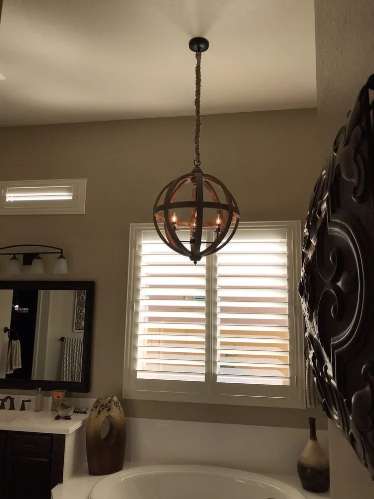 Slide of Top Notch Electric