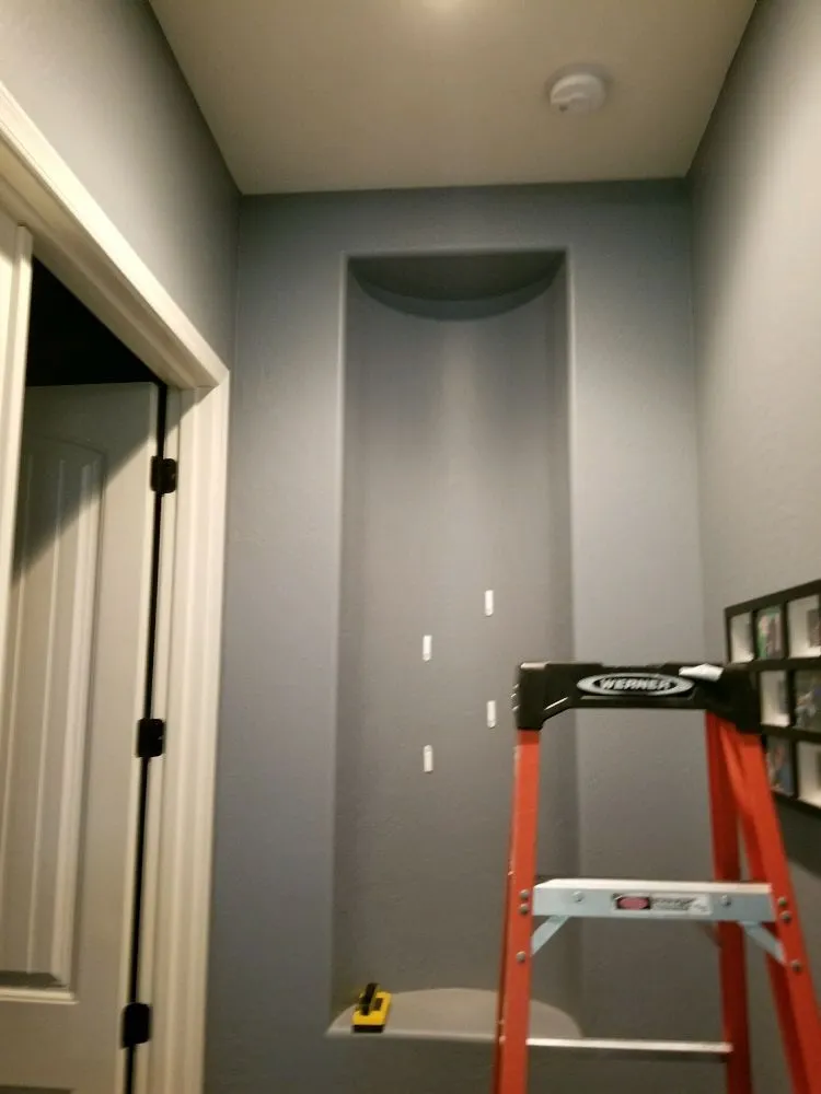 Slide of Top Notch Electric