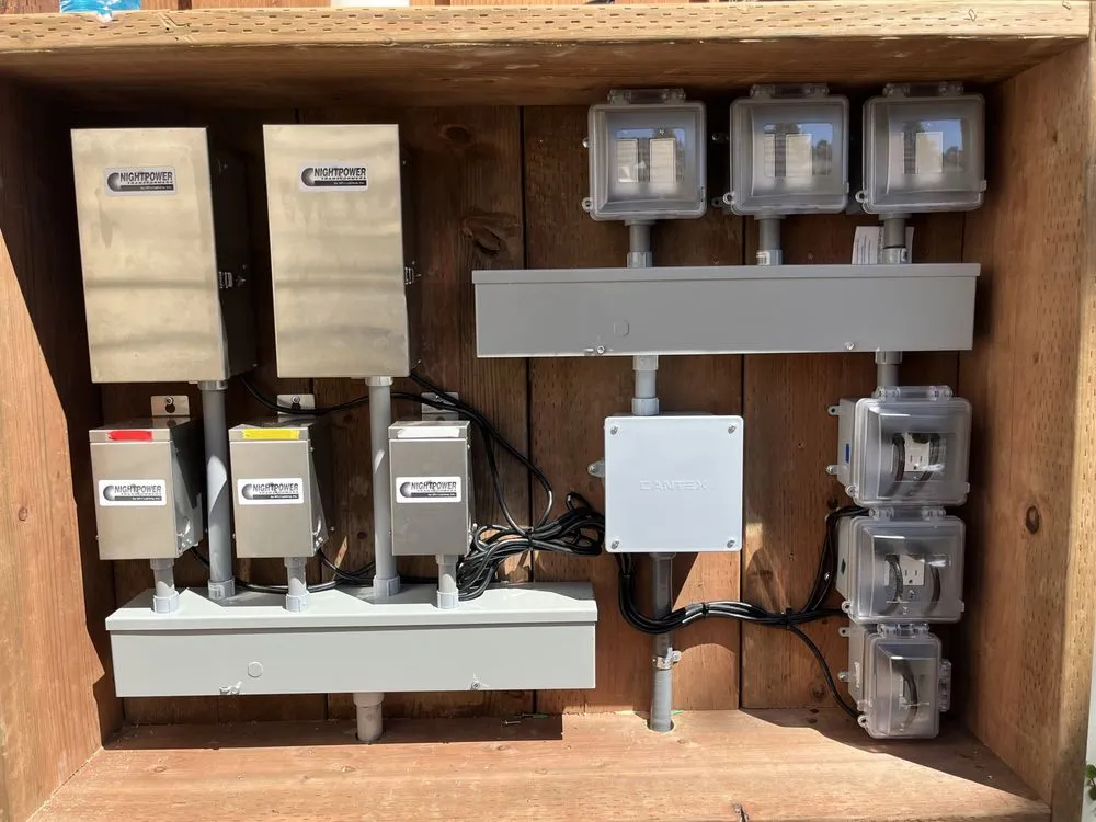 Slide of Top-Notch Electric