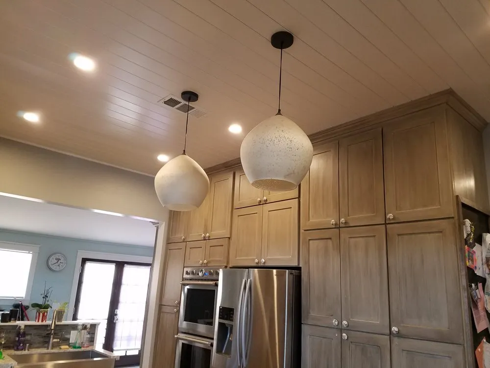 Slide of Top Notch Electric