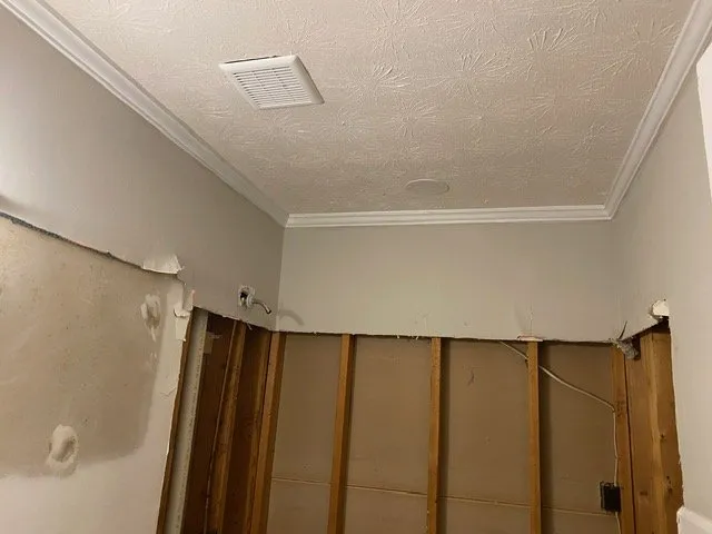 Slide of Top Notch Electrical