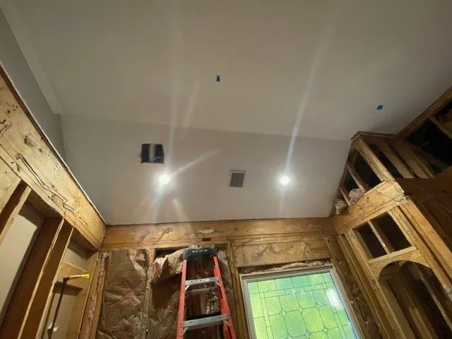 Slide of Top Notch Electrical