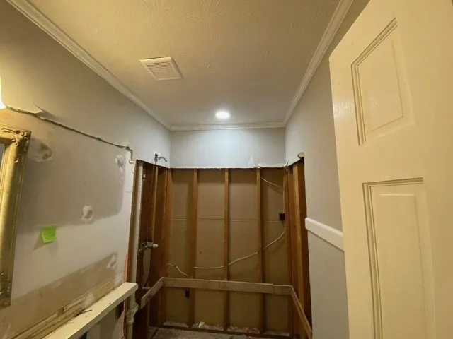 Slide of Top Notch Electrical