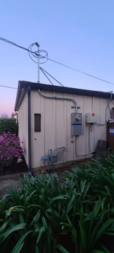 Licensed circuit breaker repair experts serving ,  - Top Power Electric