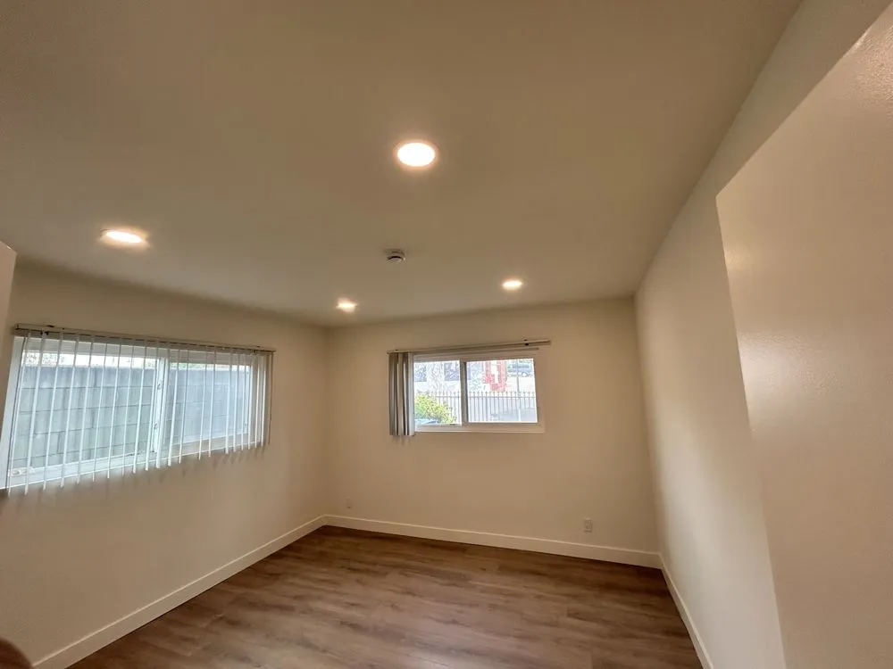 Slide of Top Rank Electric