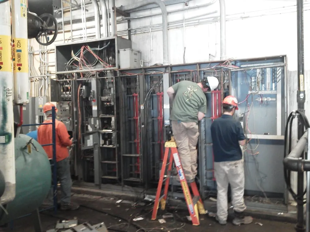 Slide of Top Rego Park Electricians