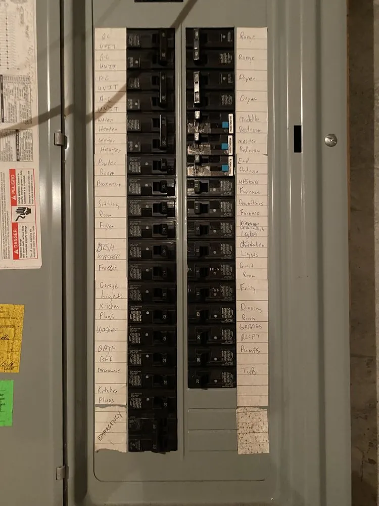 Affordable electrician providing outlet and switch repair in Smithfield, KY - Top Switch Electric