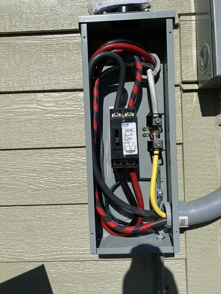 Professional wiring installation experts serving Smithfield, KY - Top Switch Electric