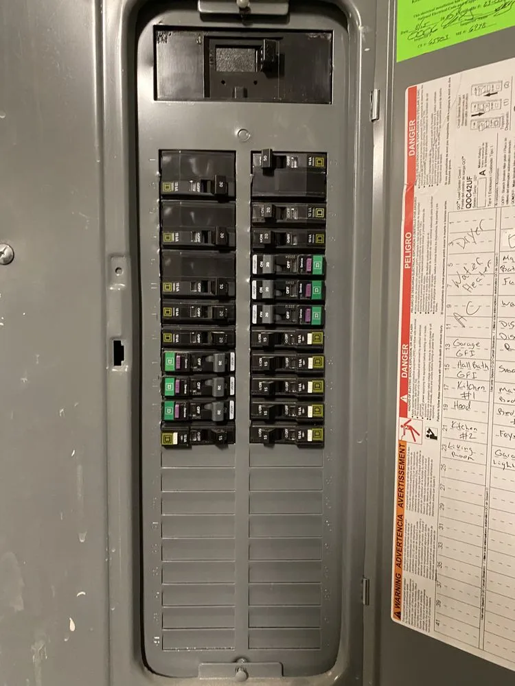 Expert wiring installation in Smithfield, KY by Top Switch Electric