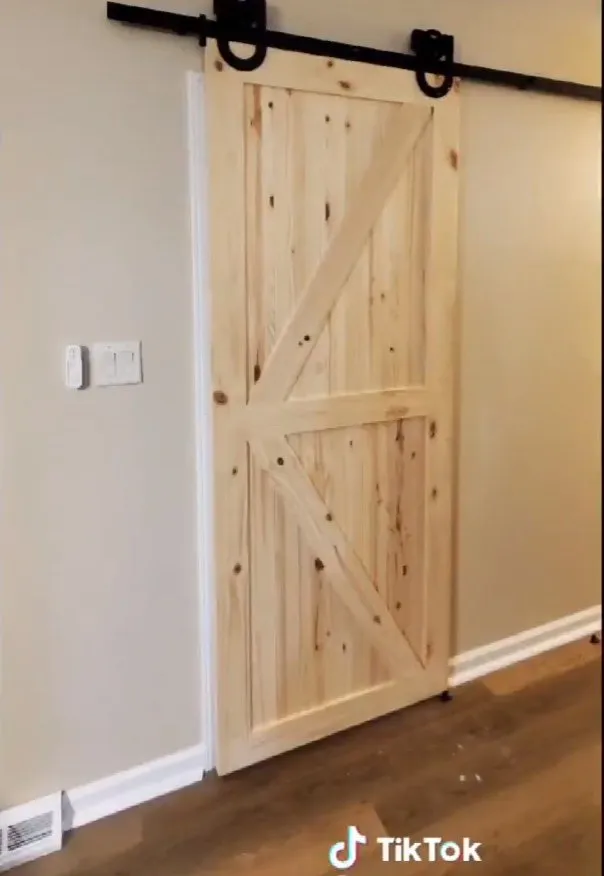 Slide of TOPLevel Handyman