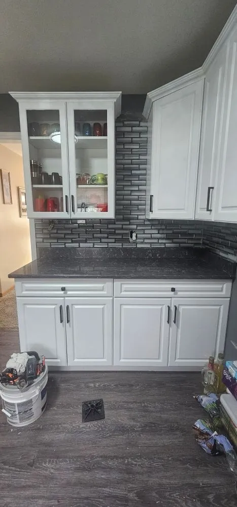 Slide of TOPLevel Handyman