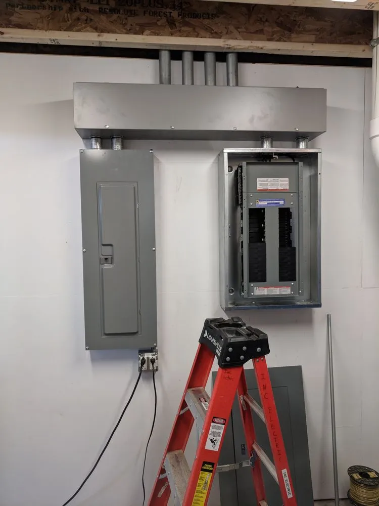 Expert electrician providing circuit breaker repair in La Rose, IL - Torchia Electric