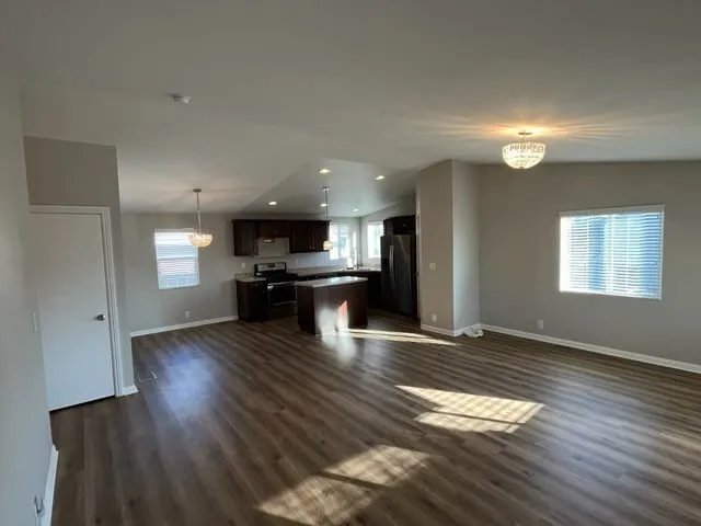 Slide of Tormenta Electric