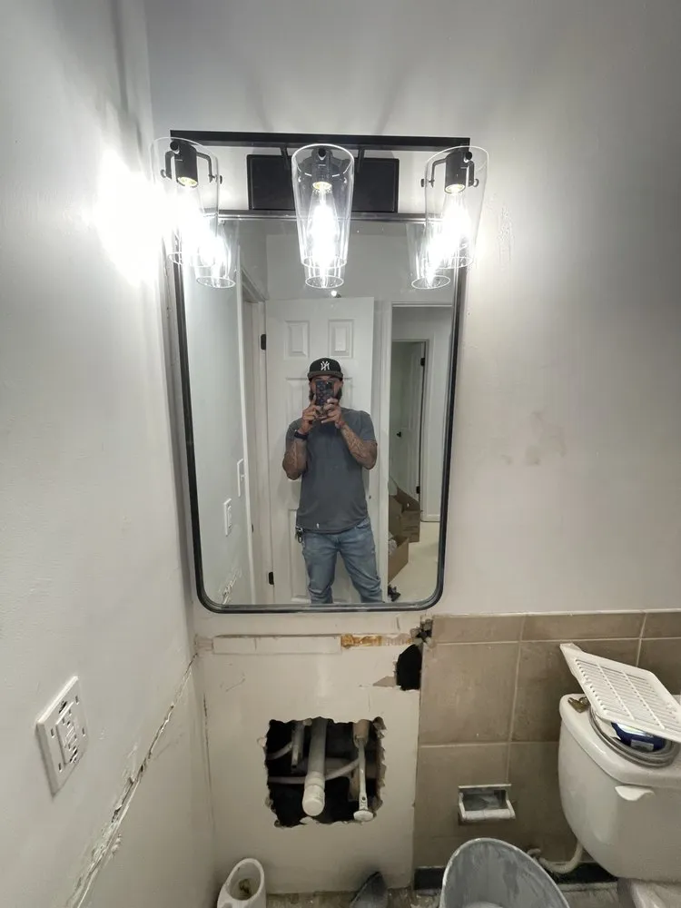 Slide of Torrellas Handy Maintenance