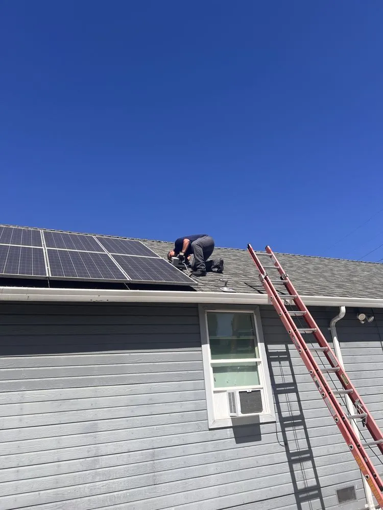 Slide of Torres Electric