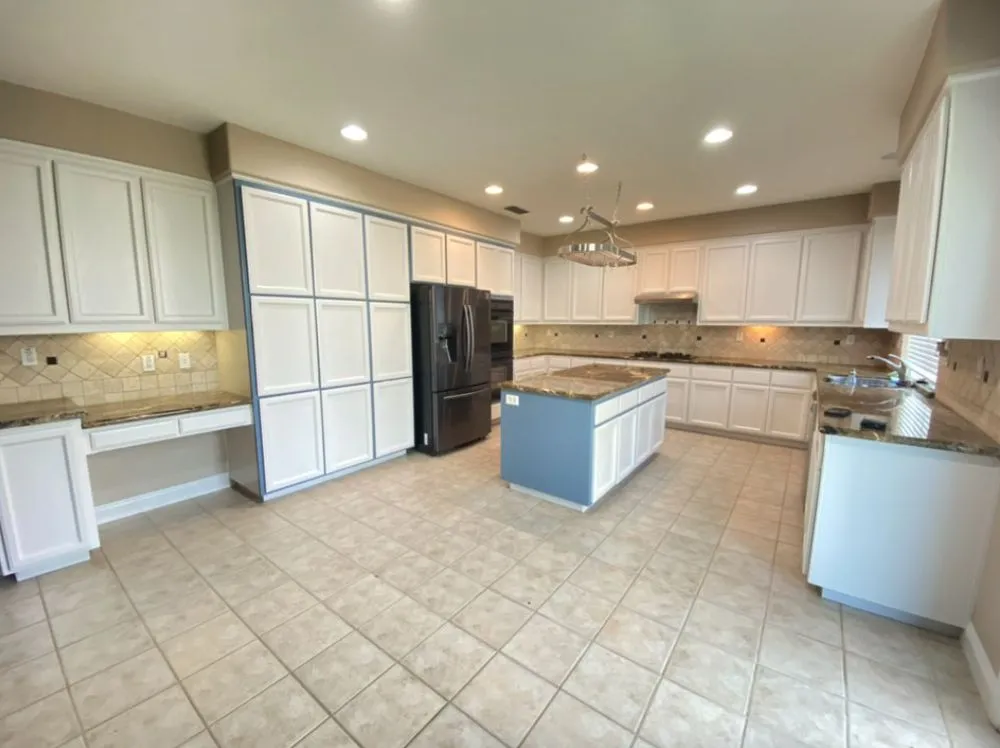 Slide of Torres handyman