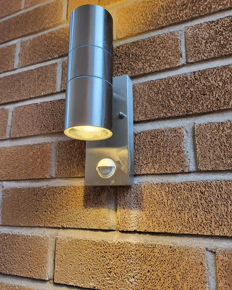 Slide of Total 24 Hour Electrician