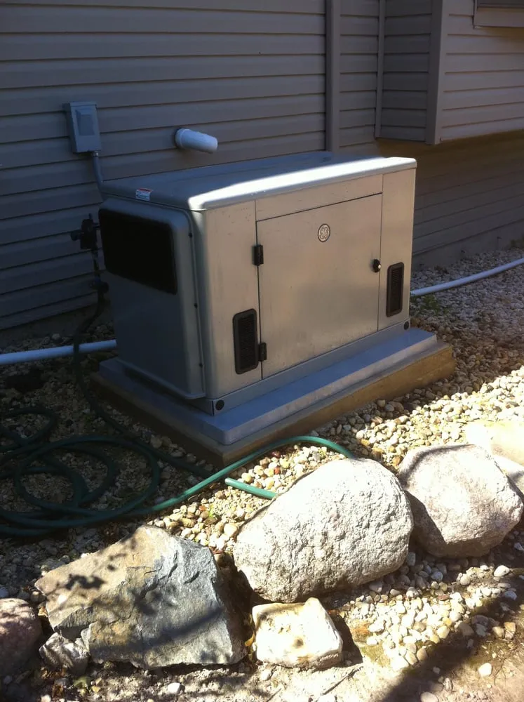 Slide of Total Electric Controls & Maintenance