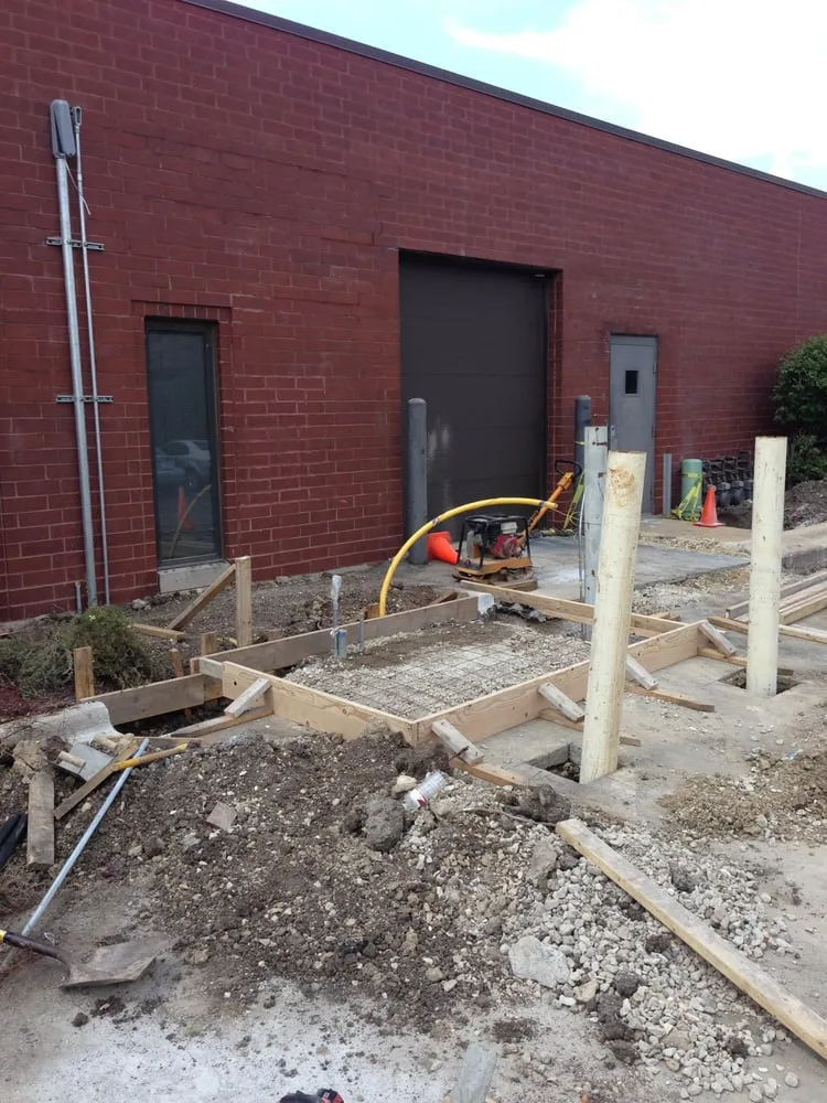 Slide of Total Electric Controls & Maintenance