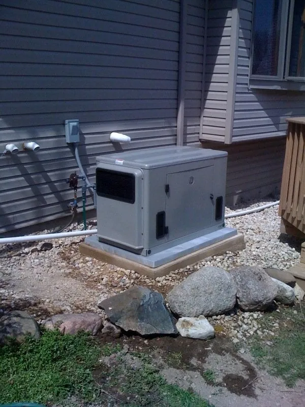 Slide of Total Electric Controls & Maintenance