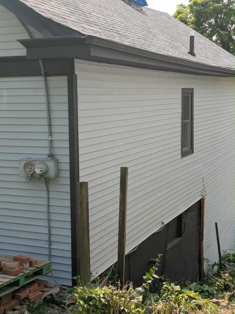 Emergency electrical repair in Cincinnati, OH by Total Home Care