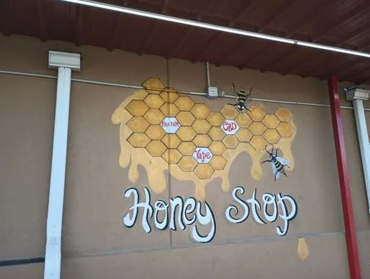 Total Inside & Out Maintenance Logo