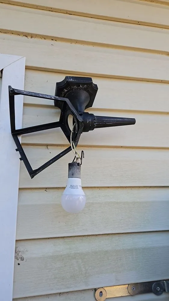 Slide of Total Solutions Handyman And Maintenance