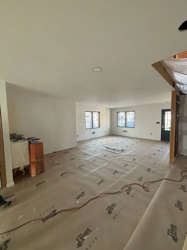 Slide of Total Solutions Handyman And Maintenance