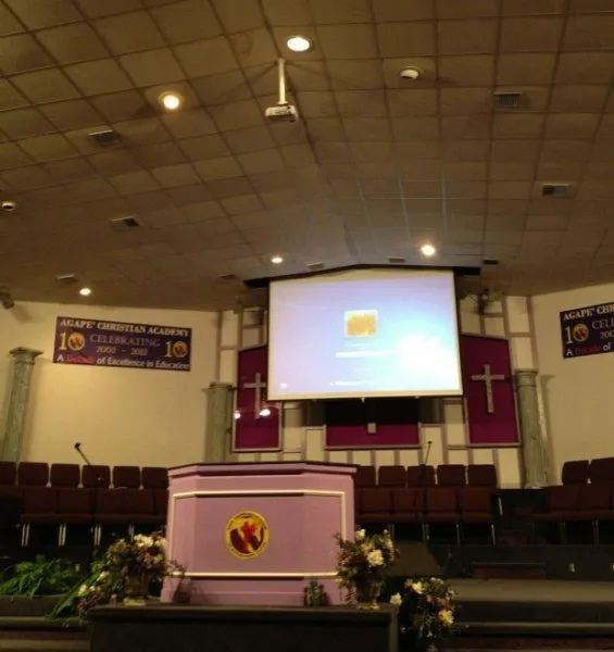 Slide of Totally Wired Of Florida