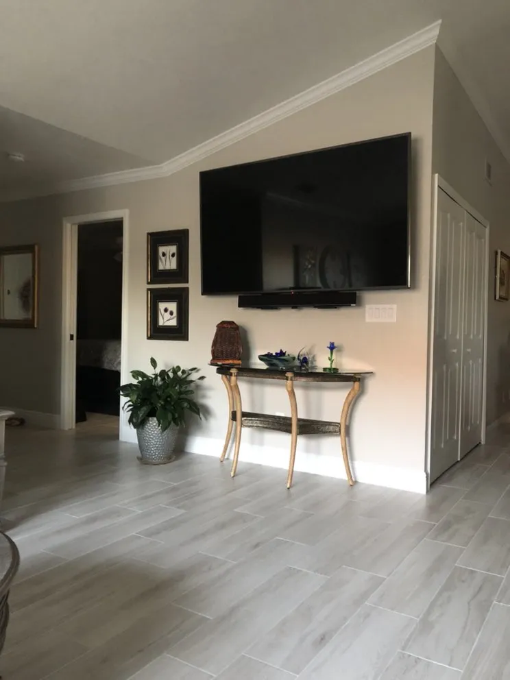 Slide of Totally Wired Systems