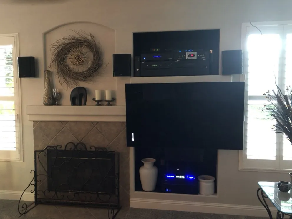 Slide of Totally Wired Systems