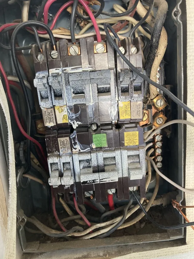 Emergency electrical repair service in ,  - Tovo electrical services