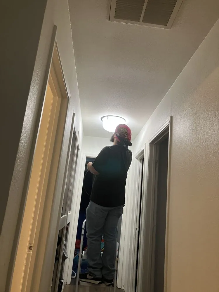 Slide of Tovo electrical services