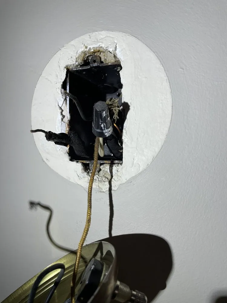 Licensed electrician providing lighting installation in ,