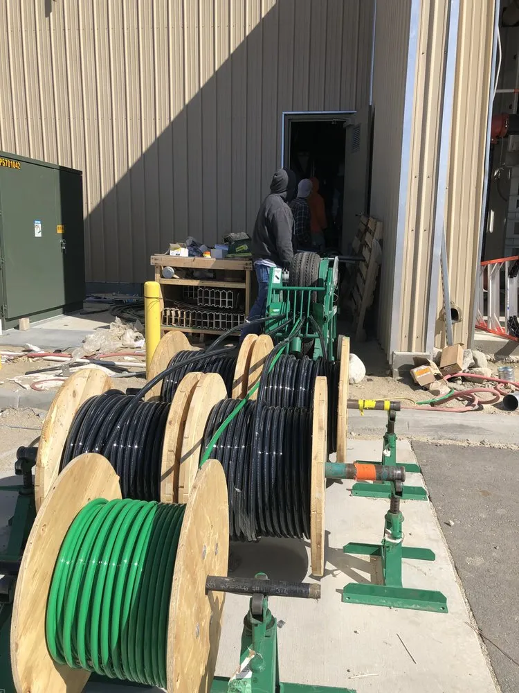 Trusted electrician providing outlet and switch repair in , 