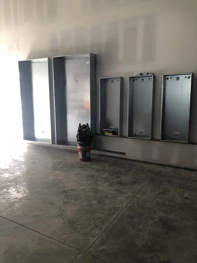 Expert electrician providing lighting installation in , 